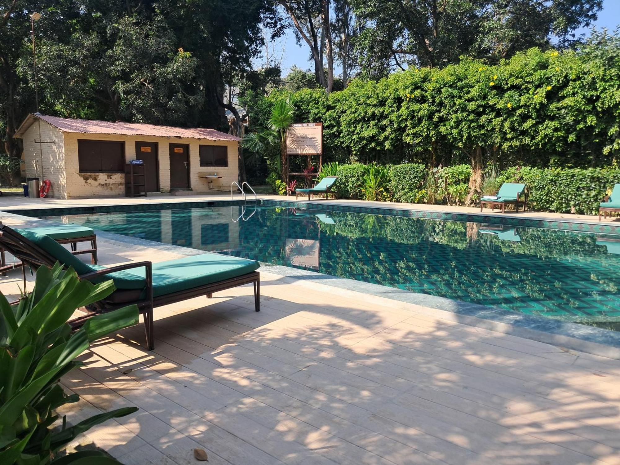 Bel-La Monde Hotel "Riverside" - Jim Corbett Garjia Εξωτερικό φωτογραφία