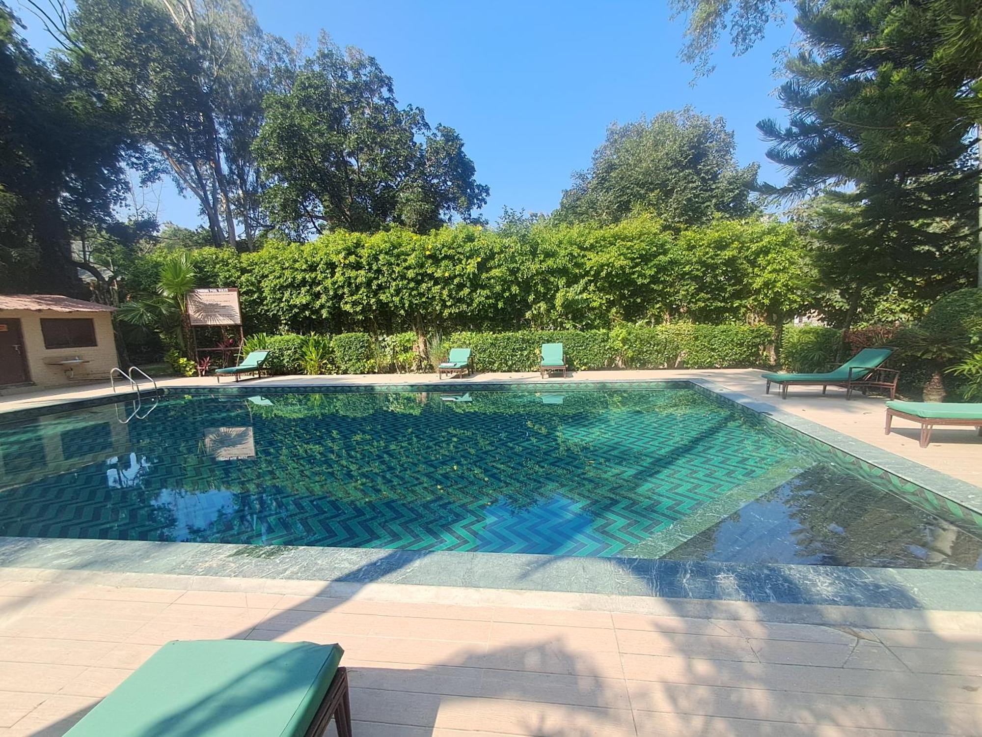 Bel-La Monde Hotel "Riverside" - Jim Corbett Garjia Εξωτερικό φωτογραφία