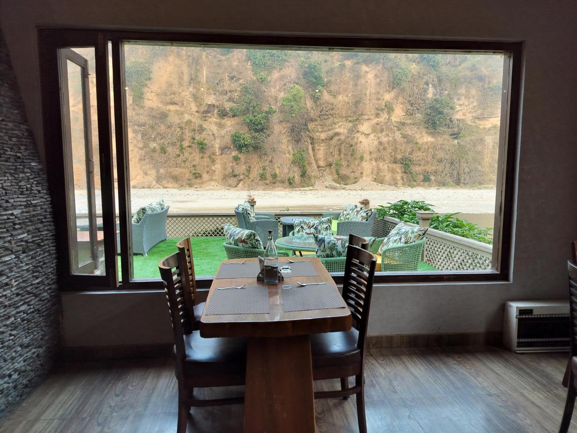 Bel-La Monde Hotel "Riverside" - Jim Corbett Garjia Εξωτερικό φωτογραφία